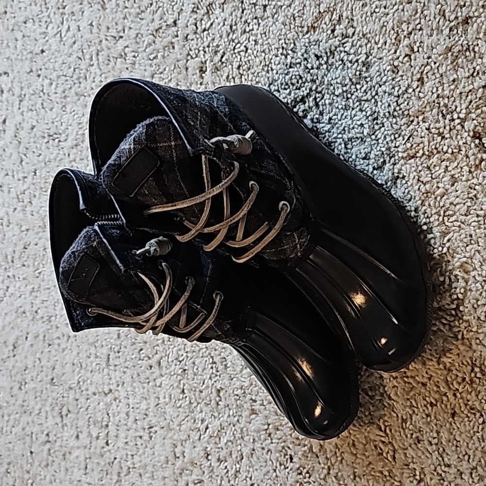 Sperry Top-Sider Black Plaid Duck Boots Lace Up Ankle Rain Boots
